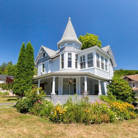 Streamside Victorian Margaretville Exterior foto